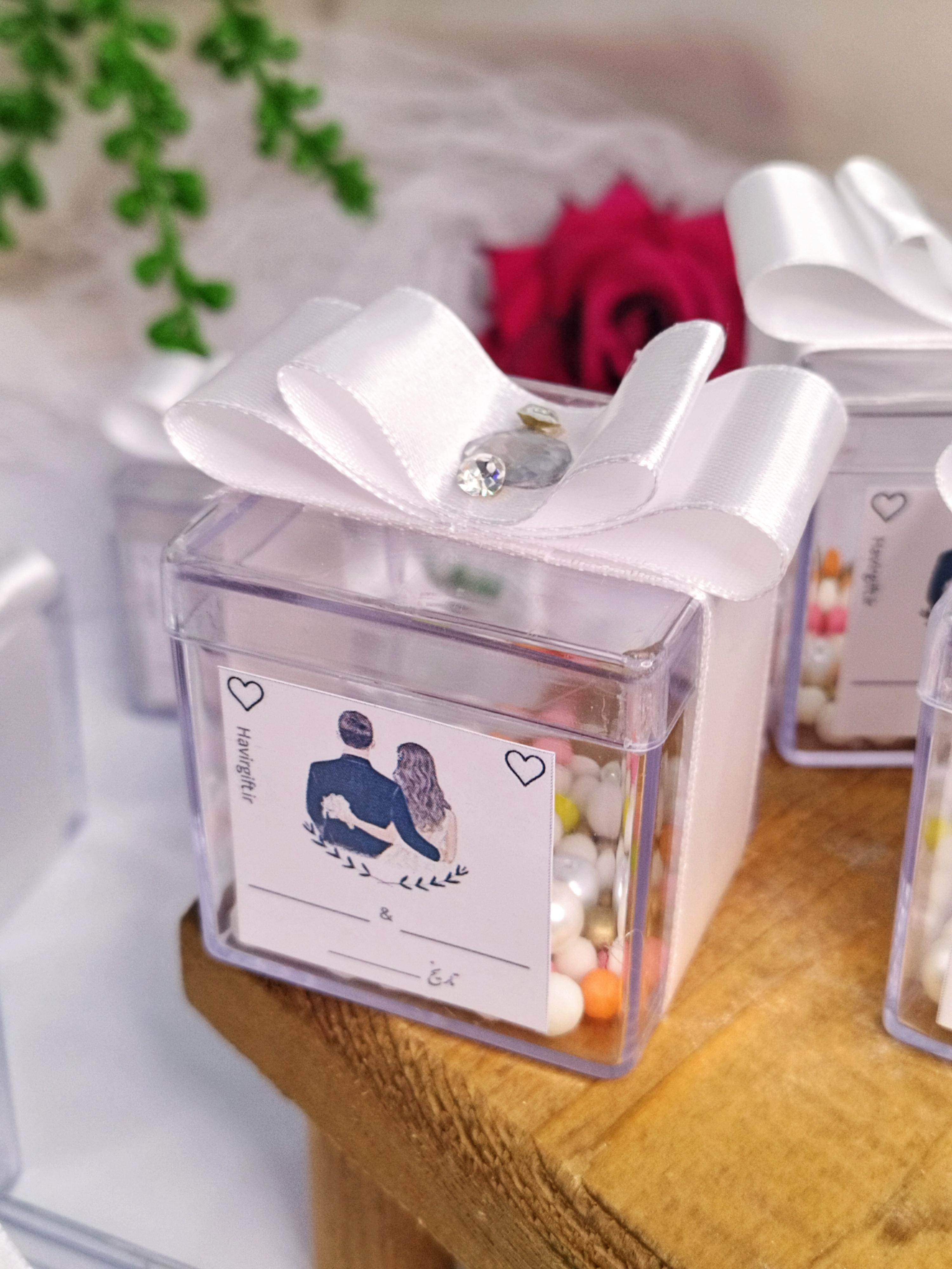 گیفت عروسی پلکسی لوکس